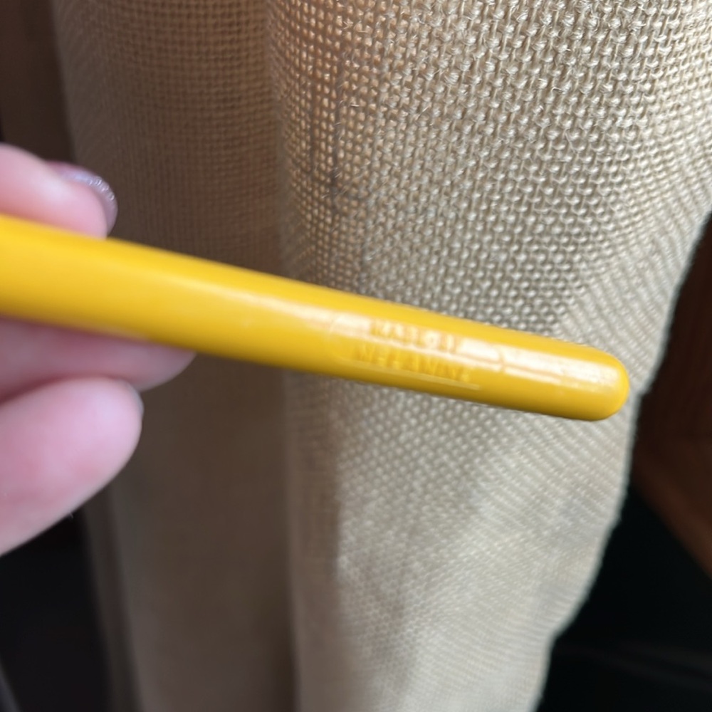 Melamime Yellow spatula with hole - Picture 3 of 3
